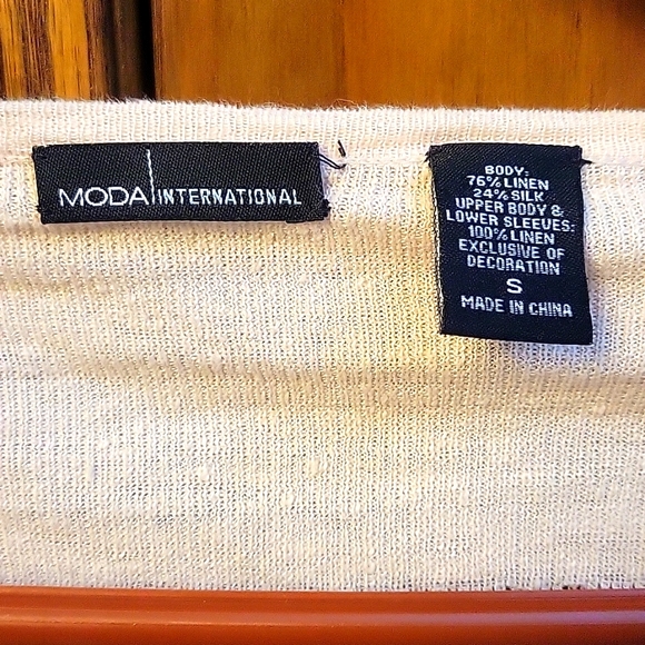 Moda International Victria's Secret blush slouch knit sweater - Picture 4 of 4